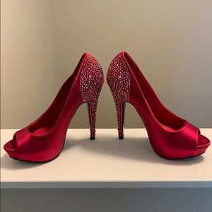 Steven Madden Pink Sparkle Heels